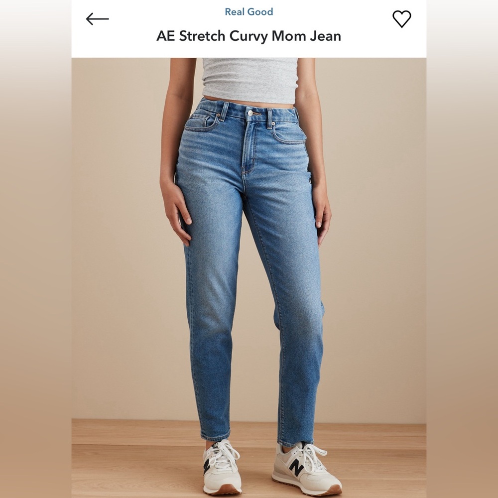 BUNDLE OF 2! American Eagle Curvy Mom Jeans size 6